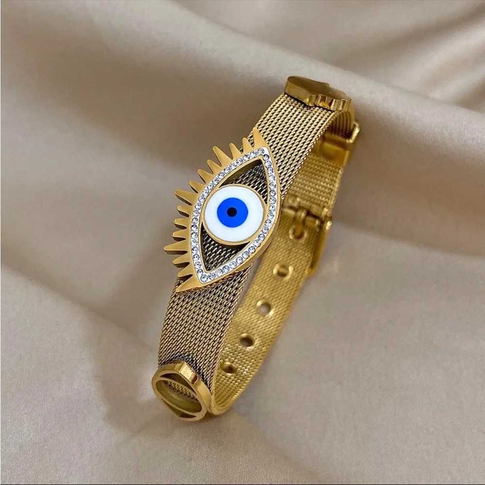 Gold Evil Eye Bracelet - Picture 4 of 7
